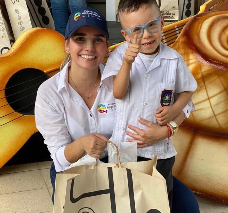 nuestros-colaboradores-img-4